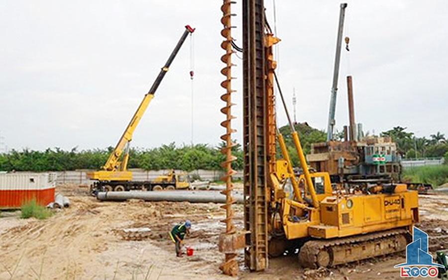 H&uacute;t hạ mực nước ngầm đ&agrave;o m&oacute;ng Vinh Nghệ An H&agrave; Tĩnh