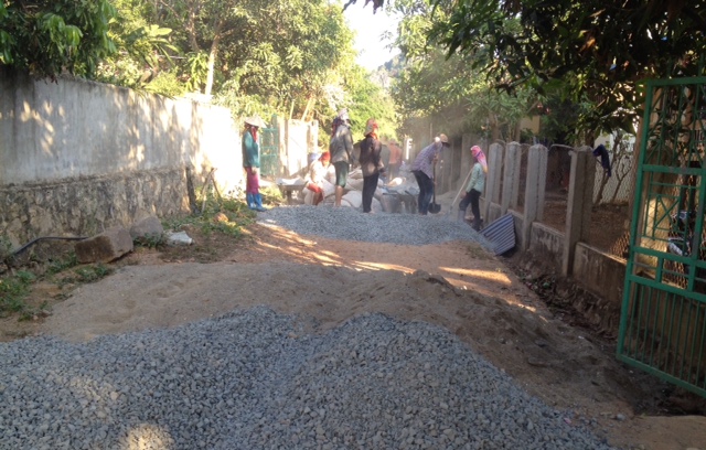 Nhận thi công, làm đường đất, bê tông, thảm nhựa tại TP Vinh Nghệ An